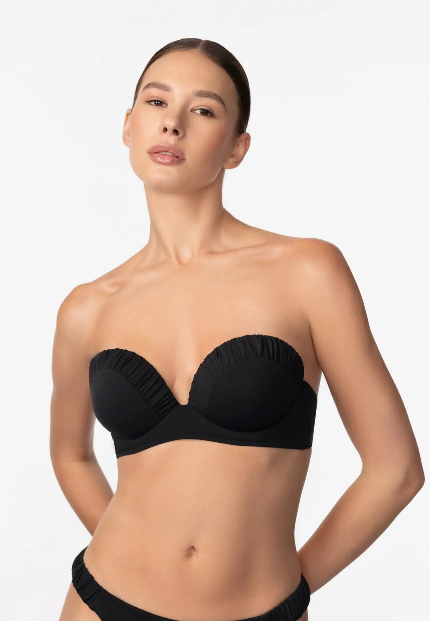 Верх купальника L2604-Y-942 Marc & André