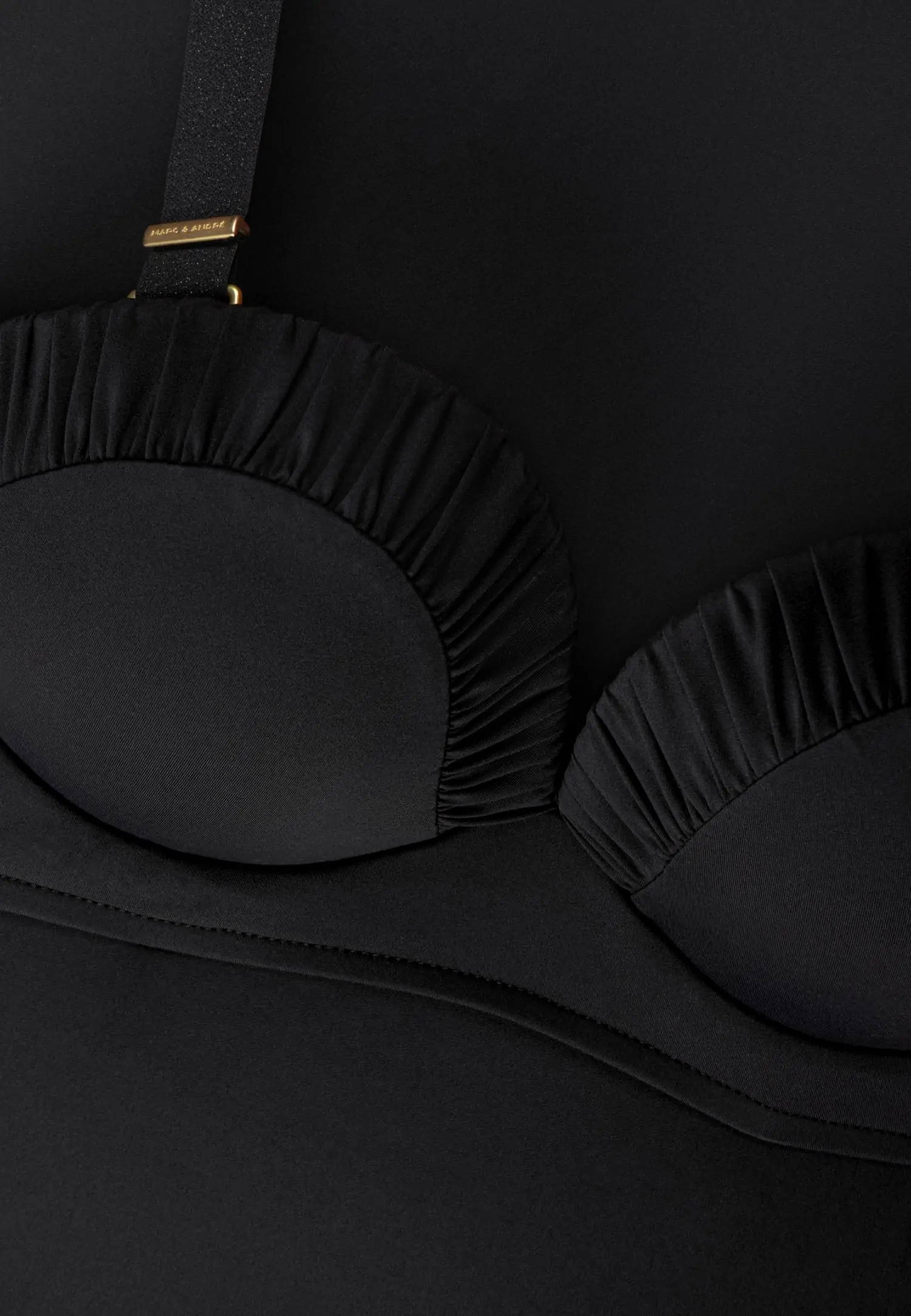 Верх купальника L2604-Y-942 Marc & André