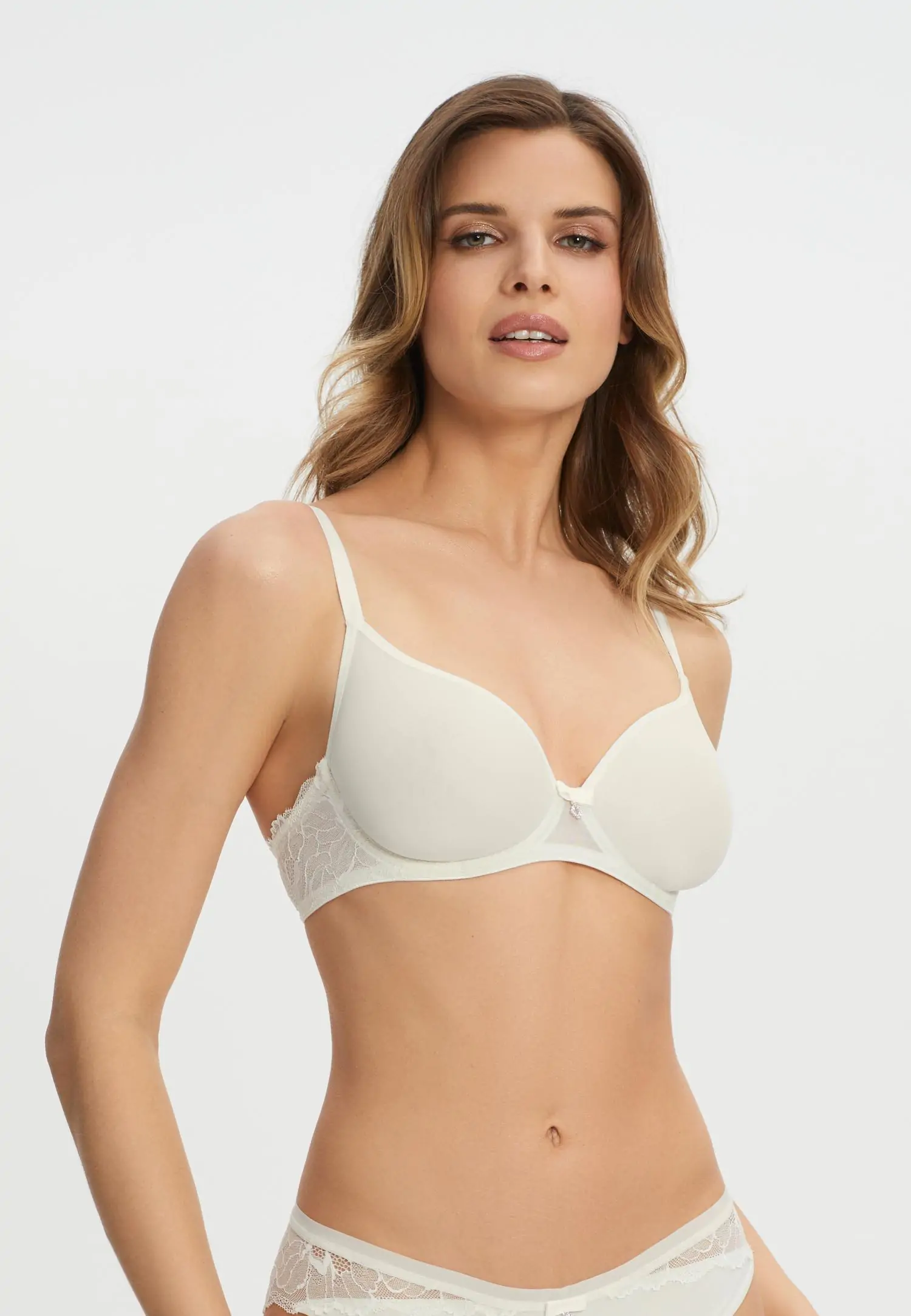 Бюстгальтер S24-0817-03-RGM-LY Marc & André