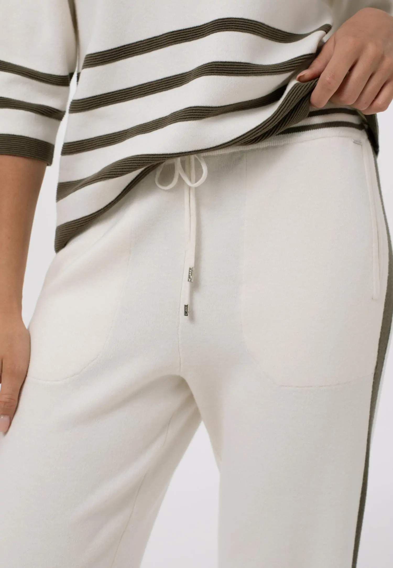 Брюки S25-00CC0810 Marc & André