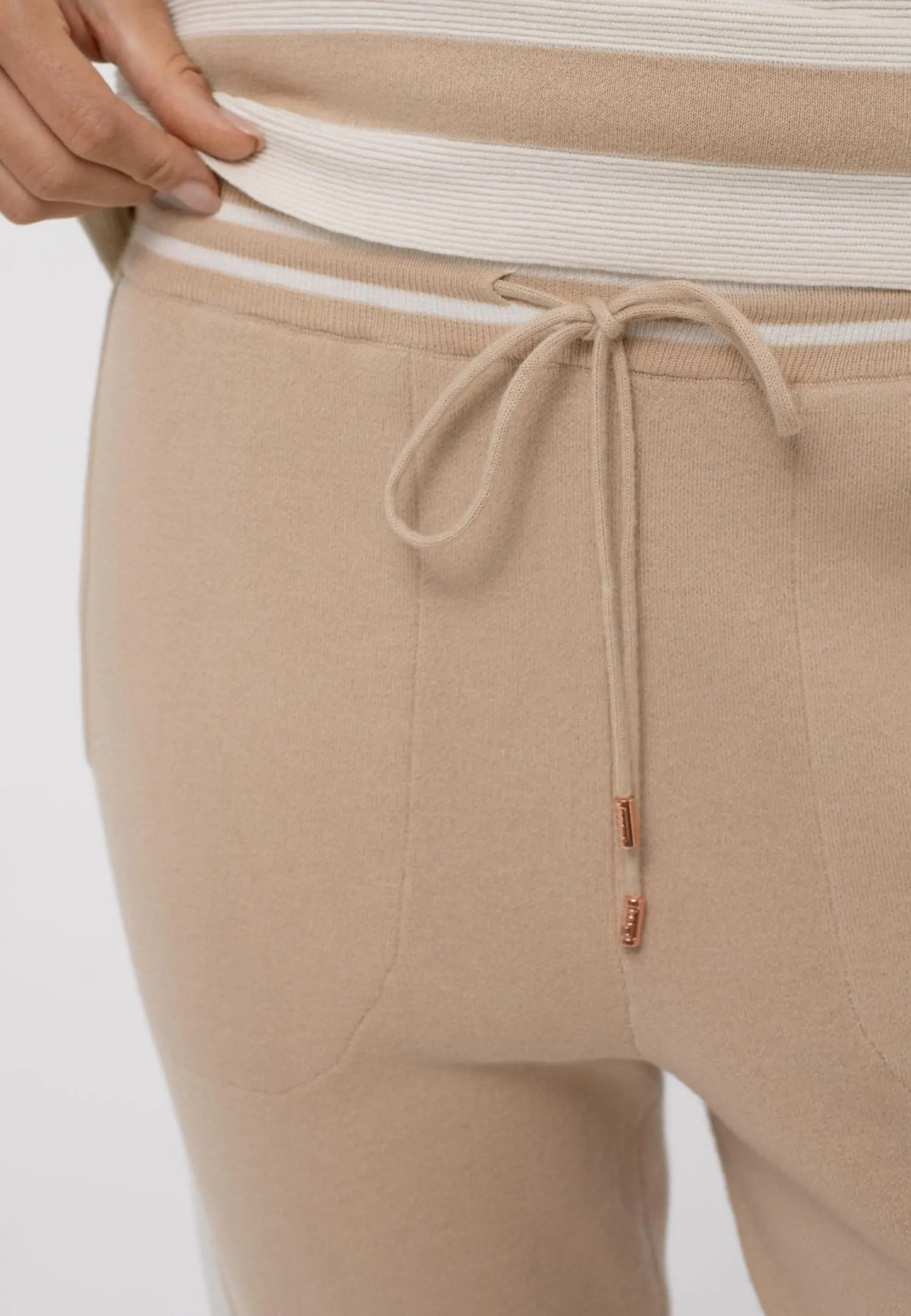 Брюки S25-00CC0910 Marc & André