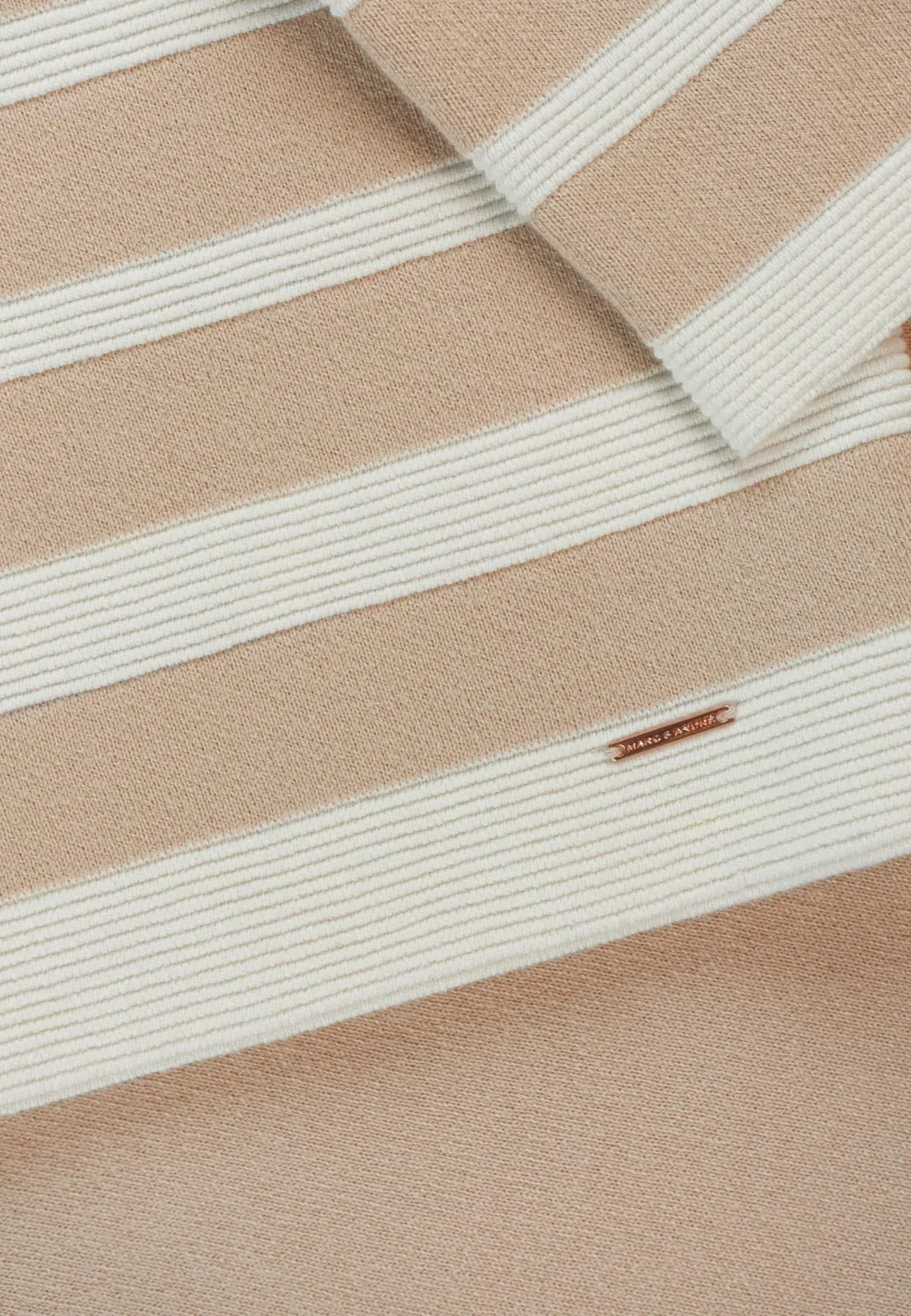 Джемпер S25-00CC0917 Marc & André