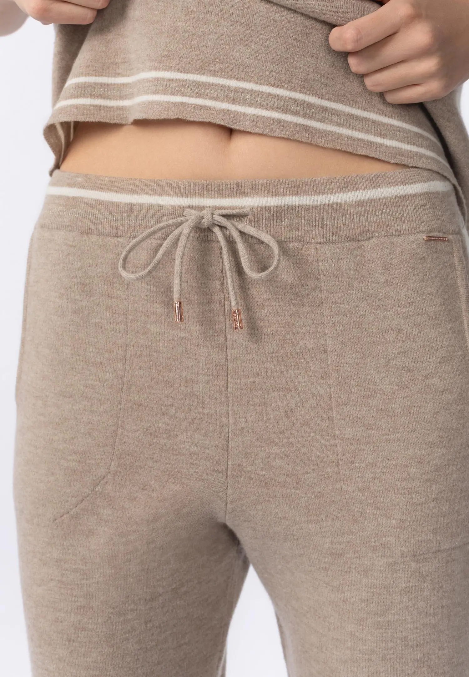 Брюки W24-00CH1310 Marc & André