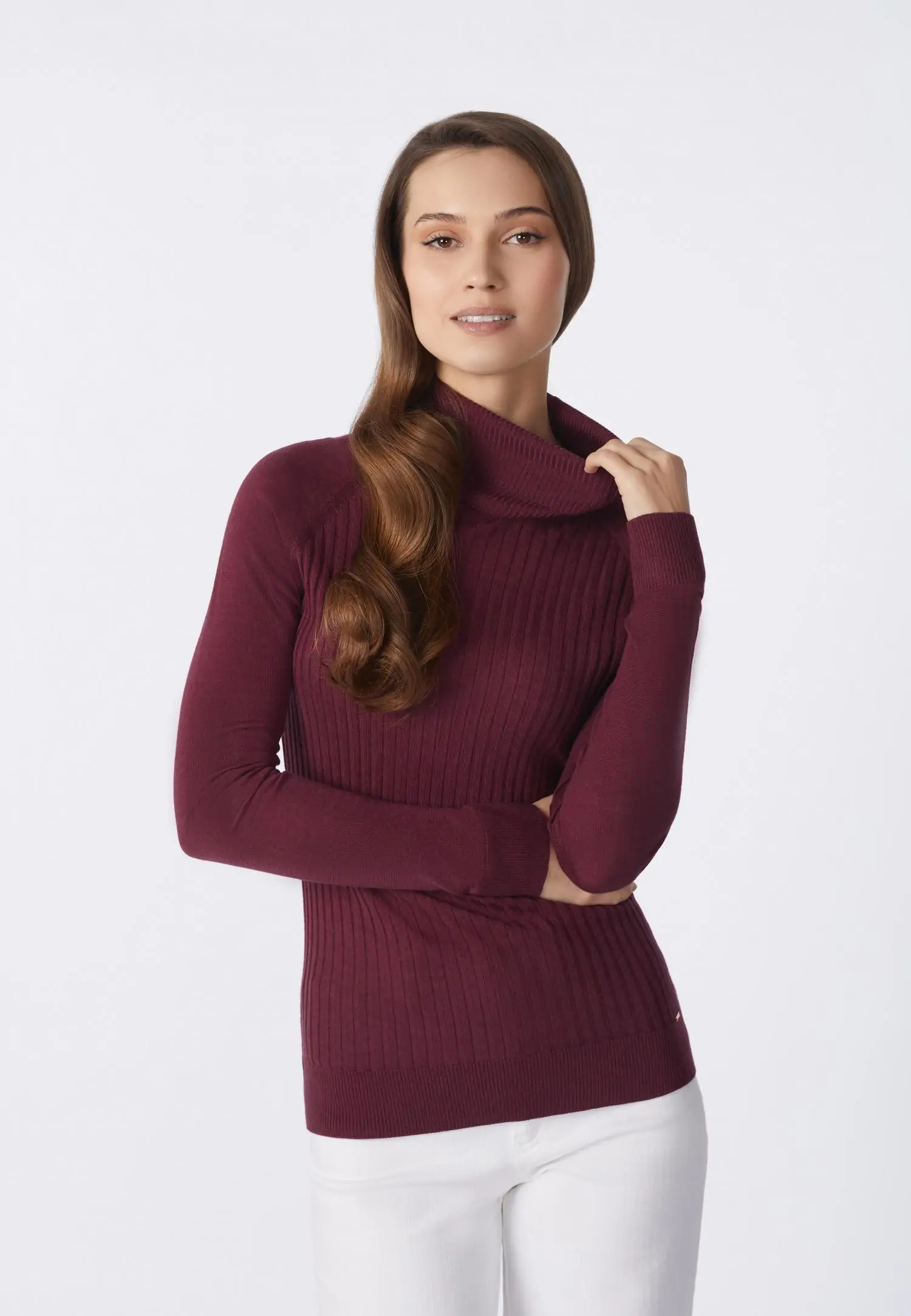 Свитер-водолазка W24-00SC0518 Marc & André