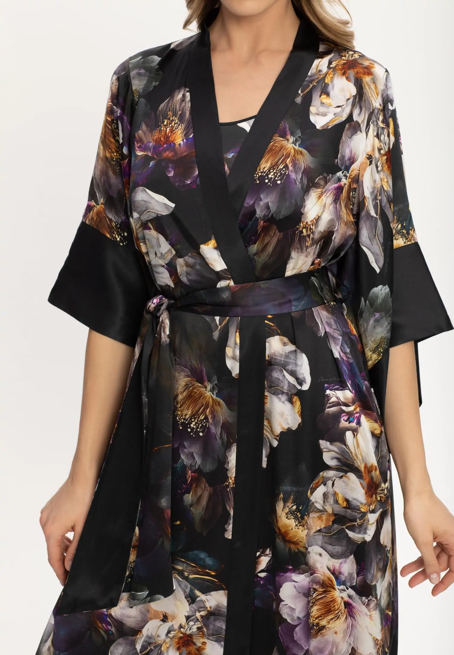 Кимоно W24-00SS201-L Marc & André