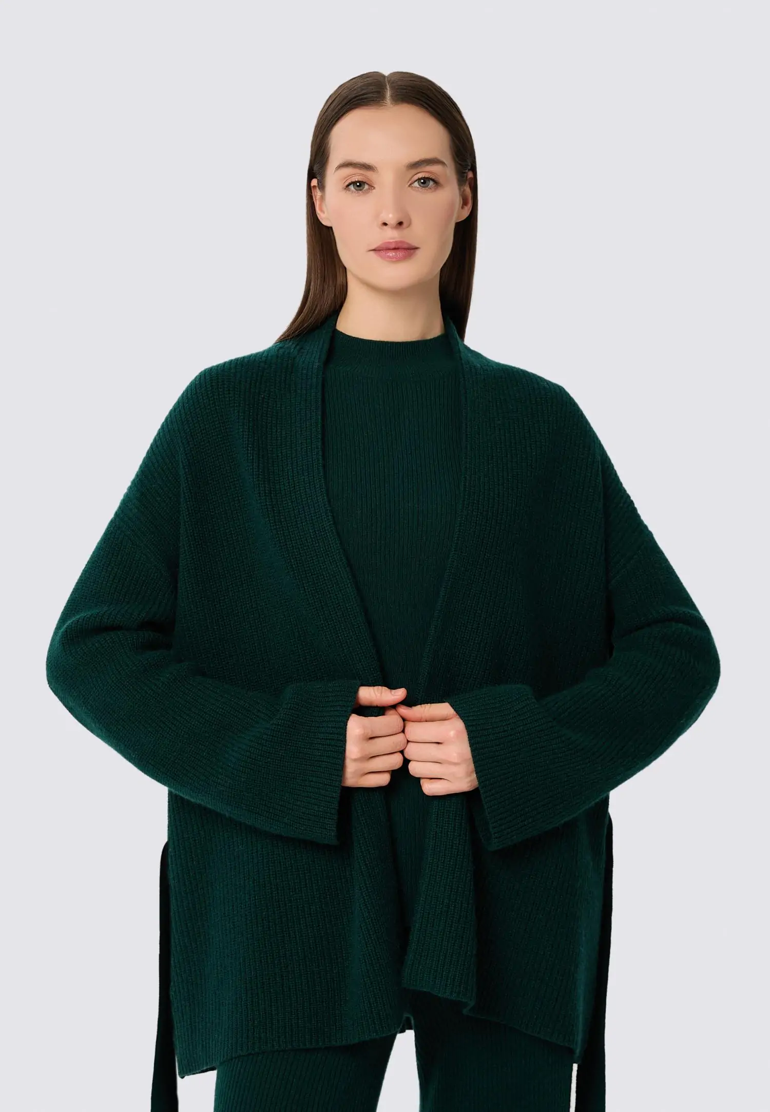 Кардиган с поясом W25-00CH0301 Marc & André