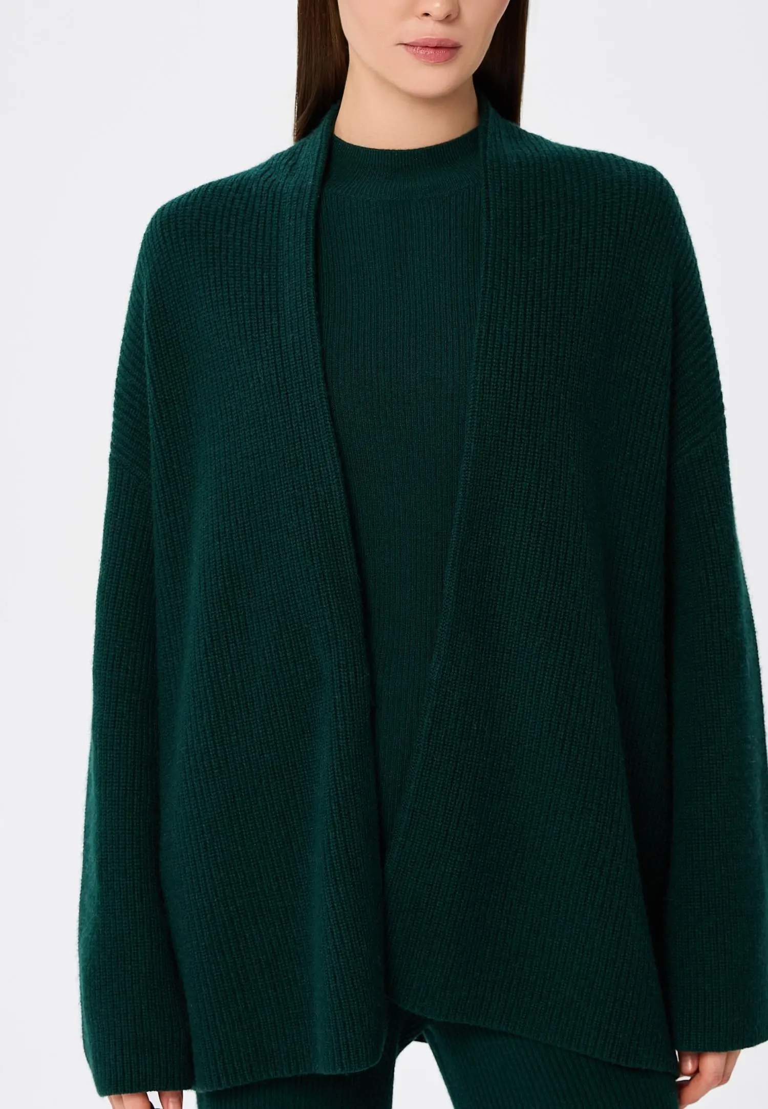 Кардиган с поясом W25-00CH0301 Marc & André