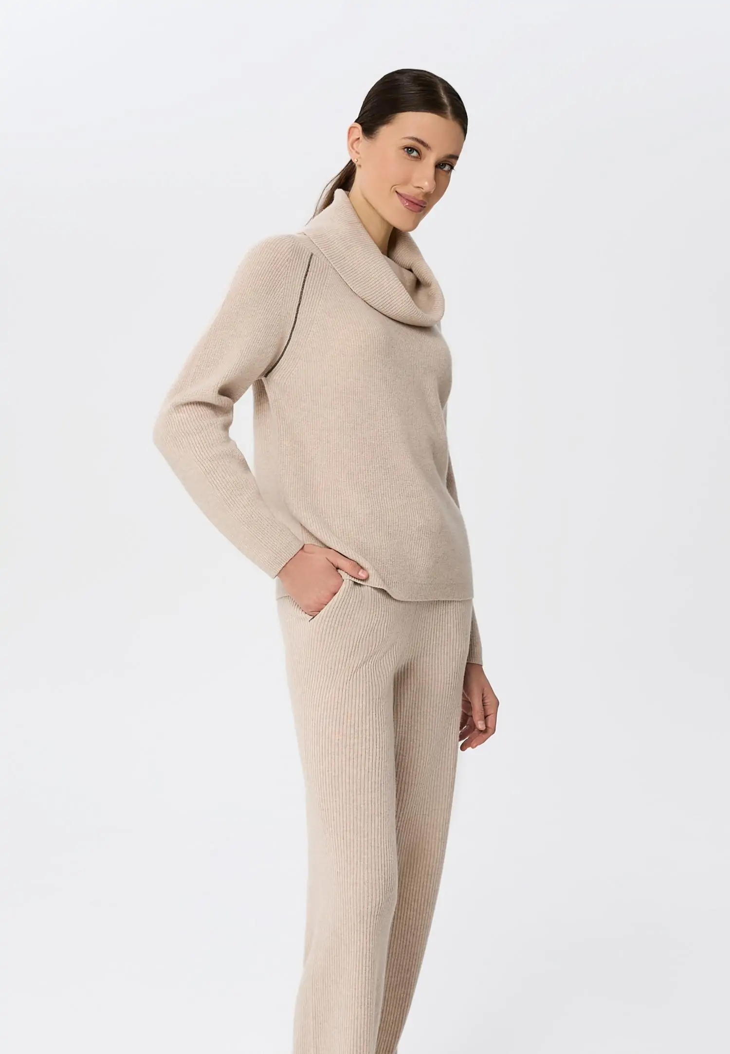 Свитер W25-00CH0424 Marc & André