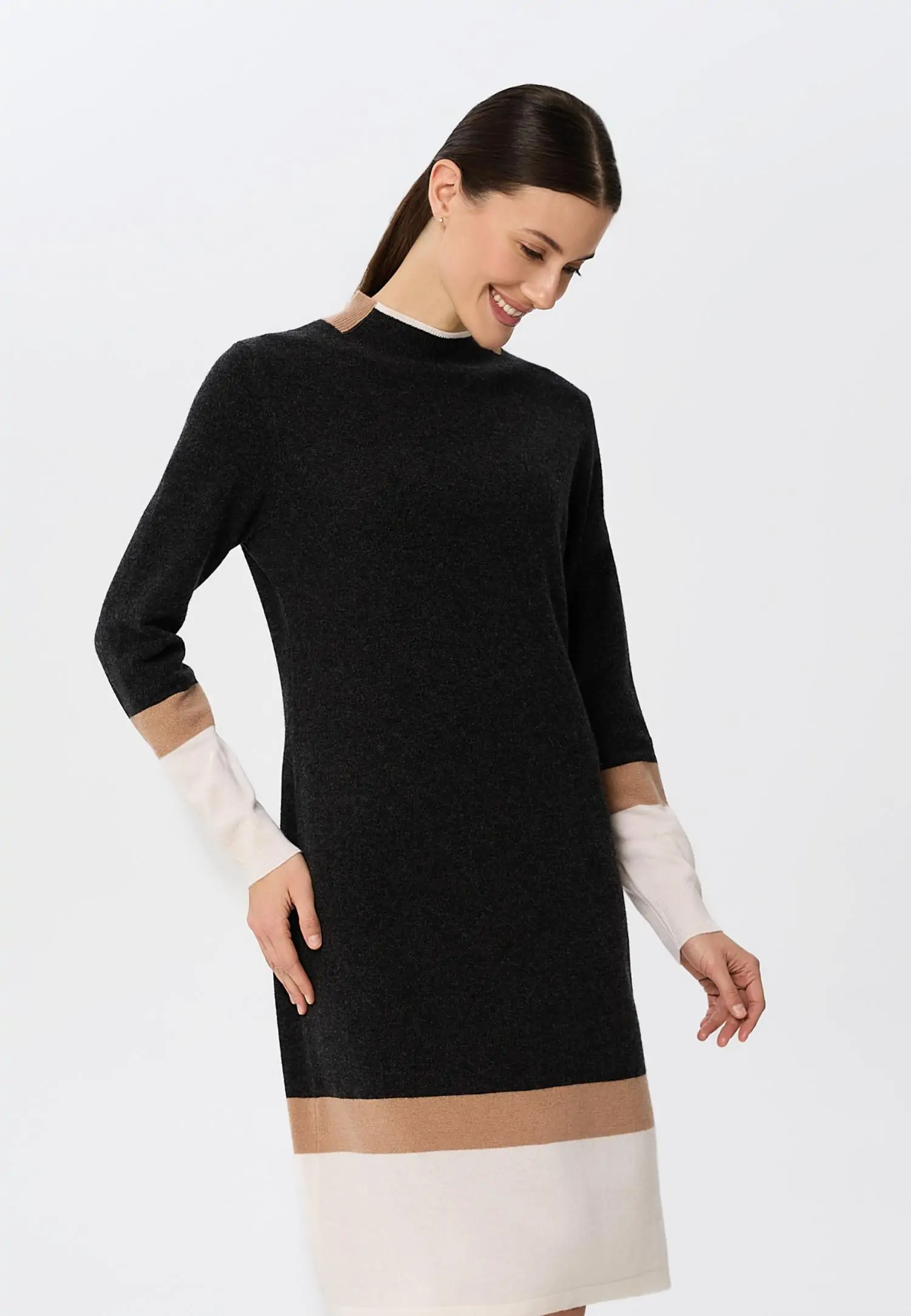 Платье W25-00CH0503 Marc & André