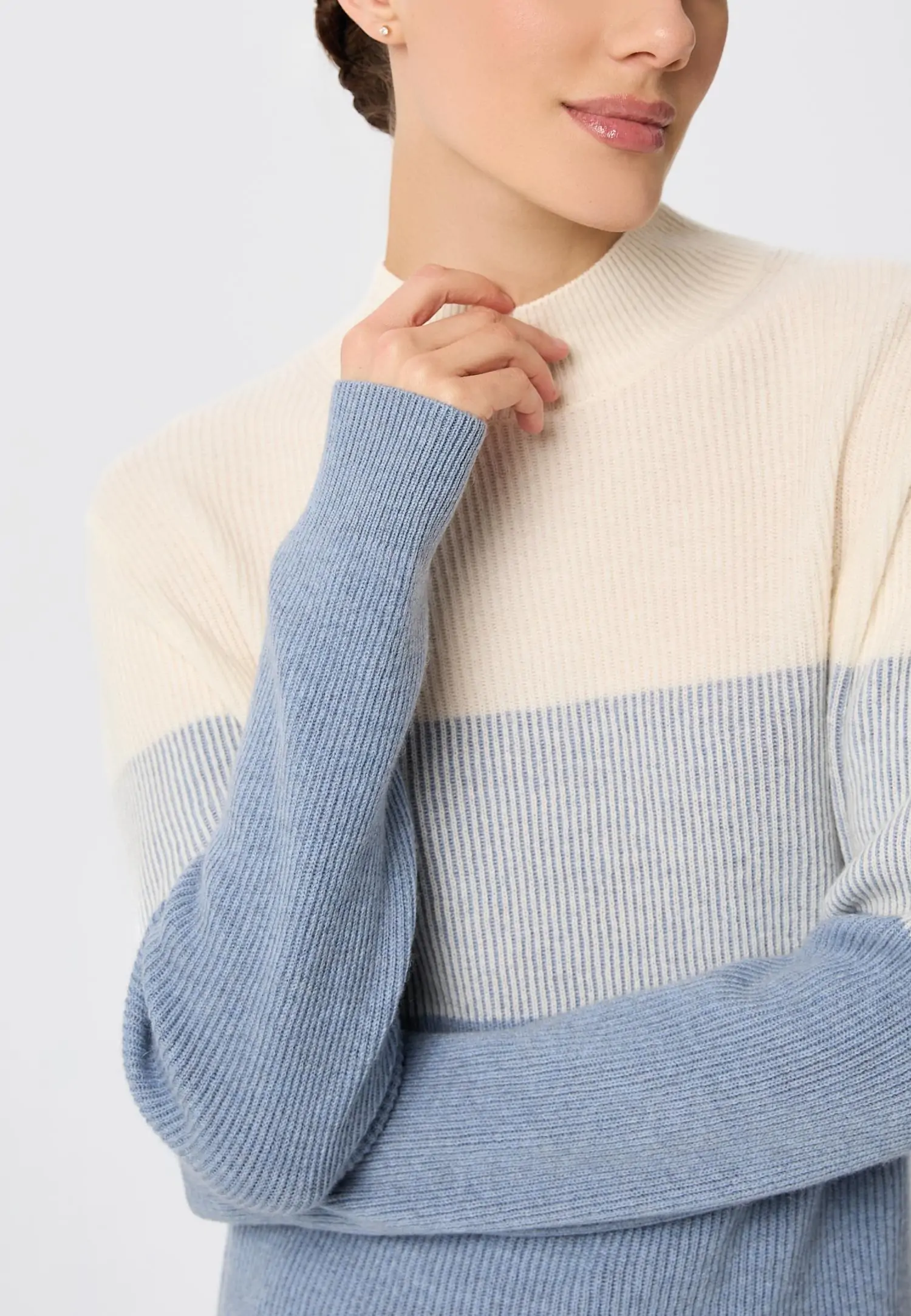 Свитер W25-00CH0918 Marc & André