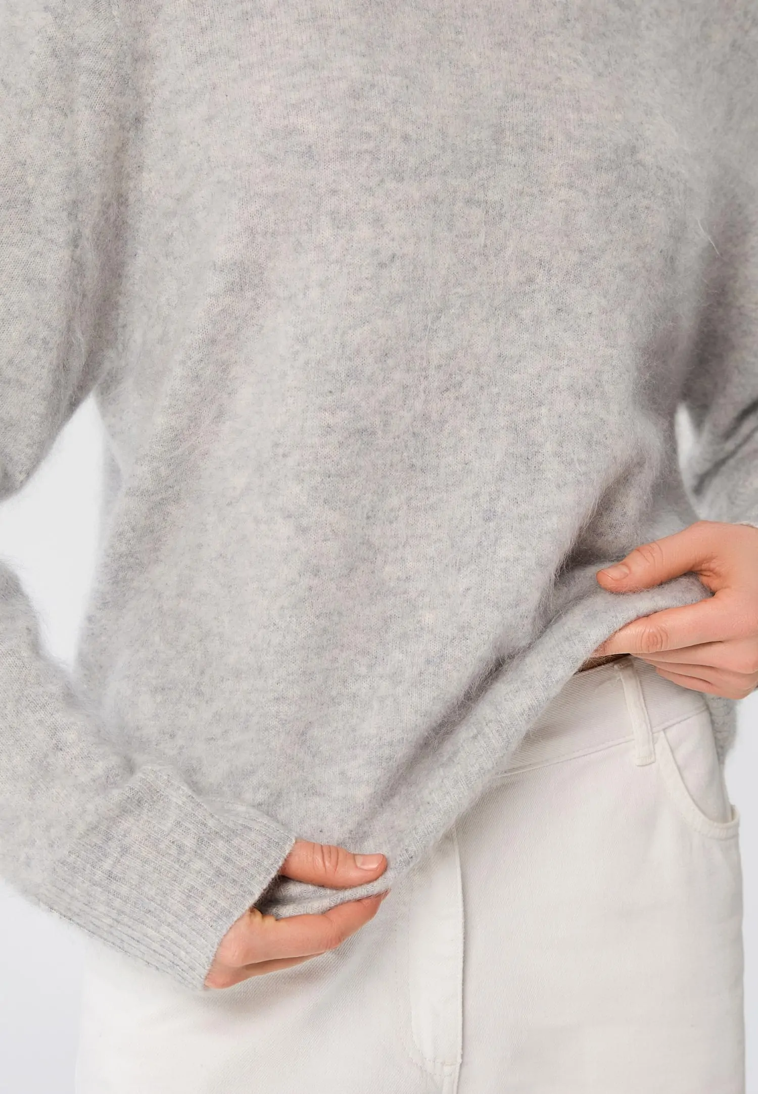 Джемпер W25-00CH1219 Marc & André