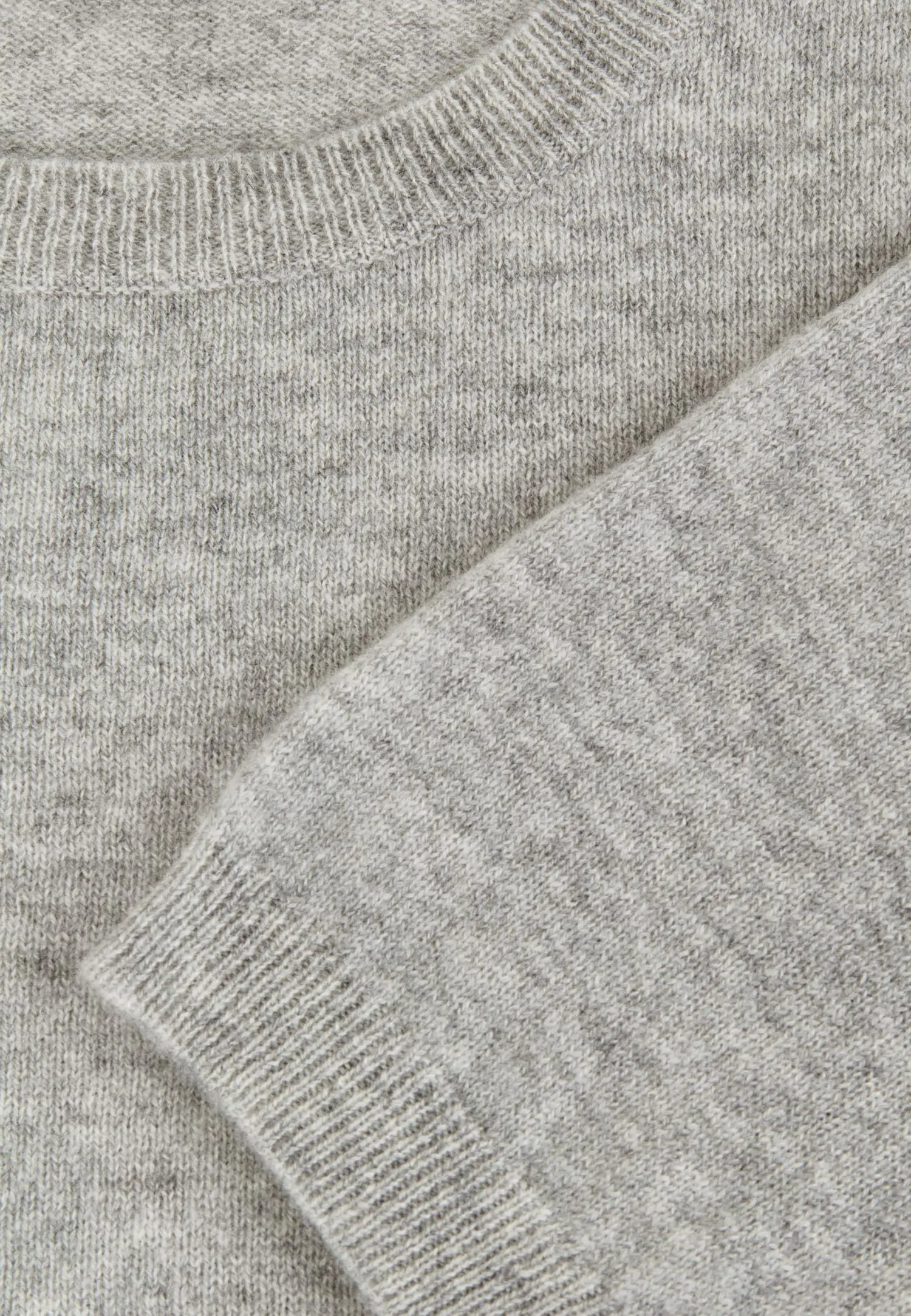 Джемпер с коротким рукавом W25-00CH1608 Marc & André