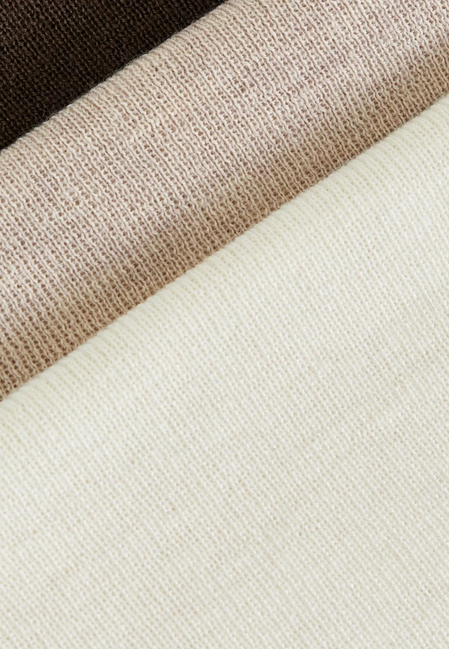 Джемпер W25-00MW1819 Marc & André