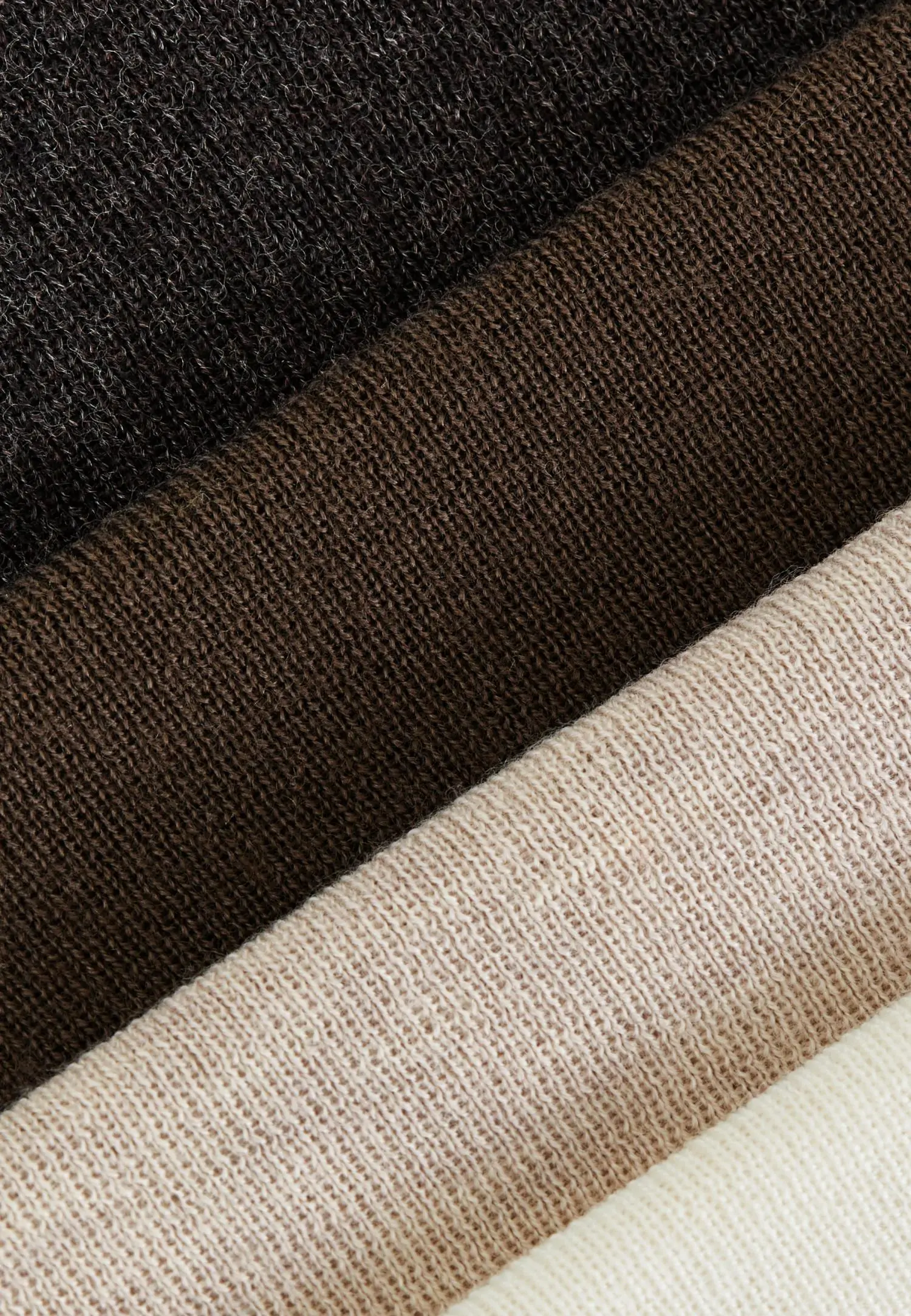 Джемпер W25-00MW2019 Marc & André