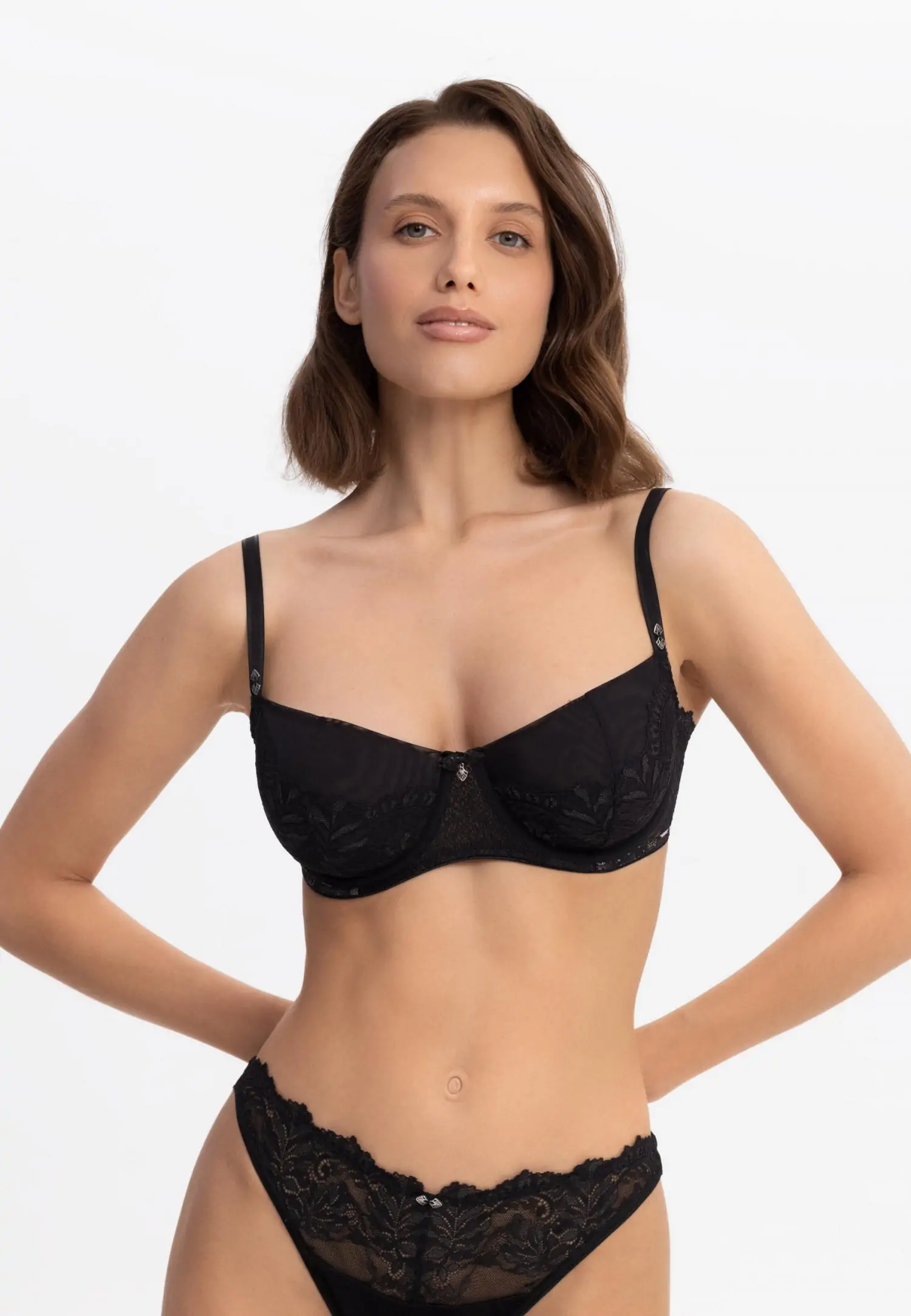 Бюстгальтер W25-0711-26-DCS-LY Marc & André