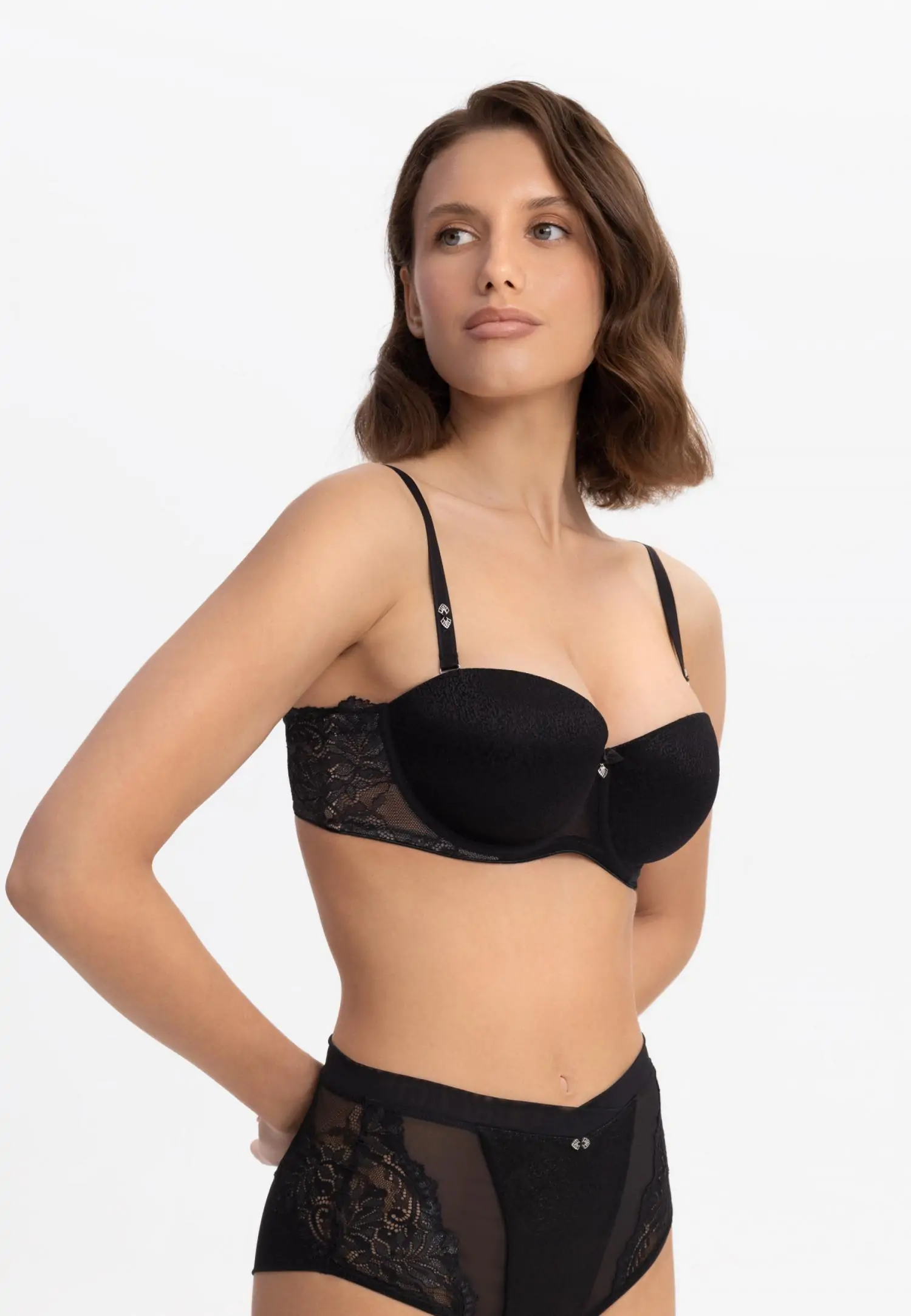 Бюстгальтер W25-0713-05-BNM-LY Marc & André