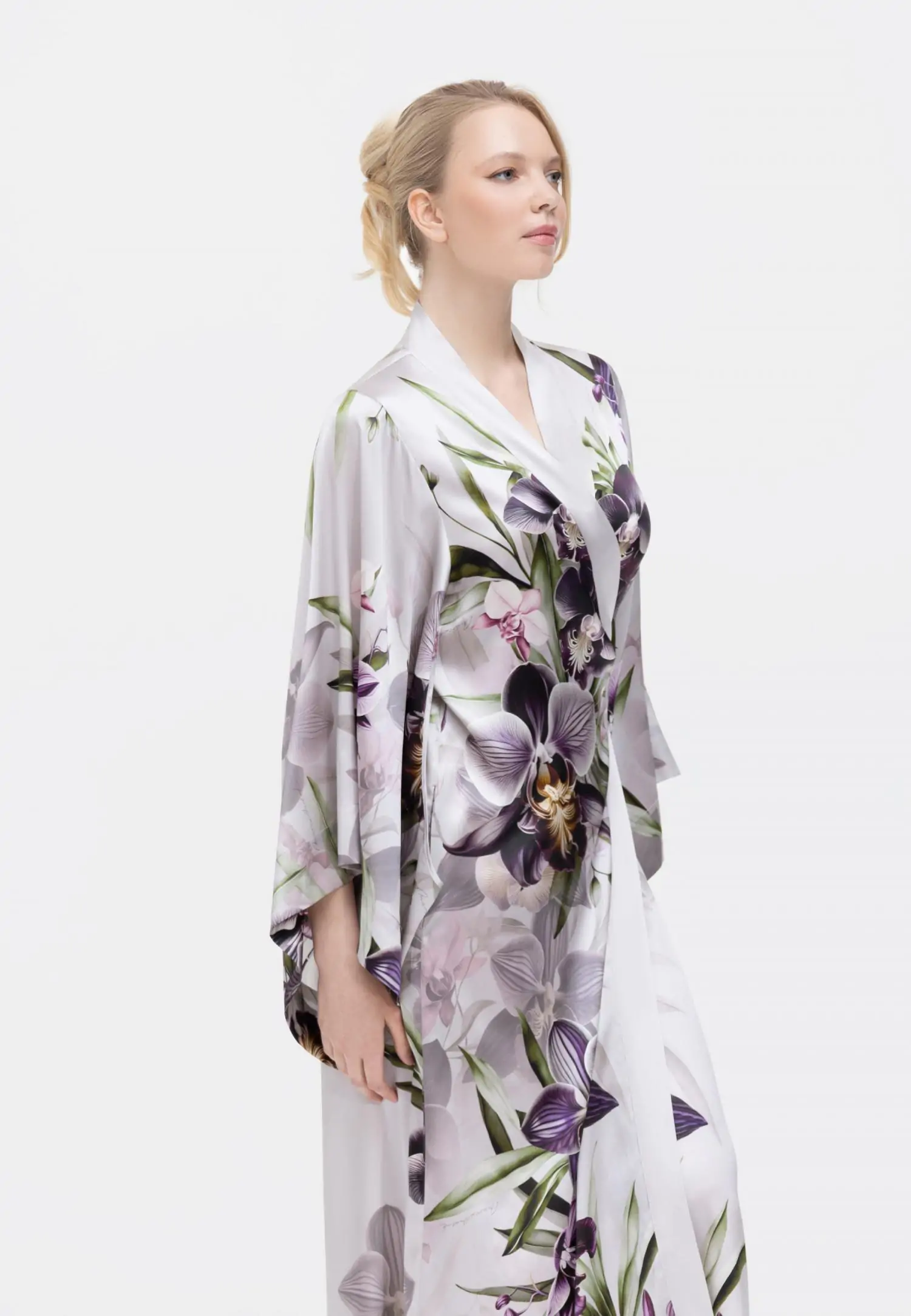 Халат W26-00SS201-L Marc & André