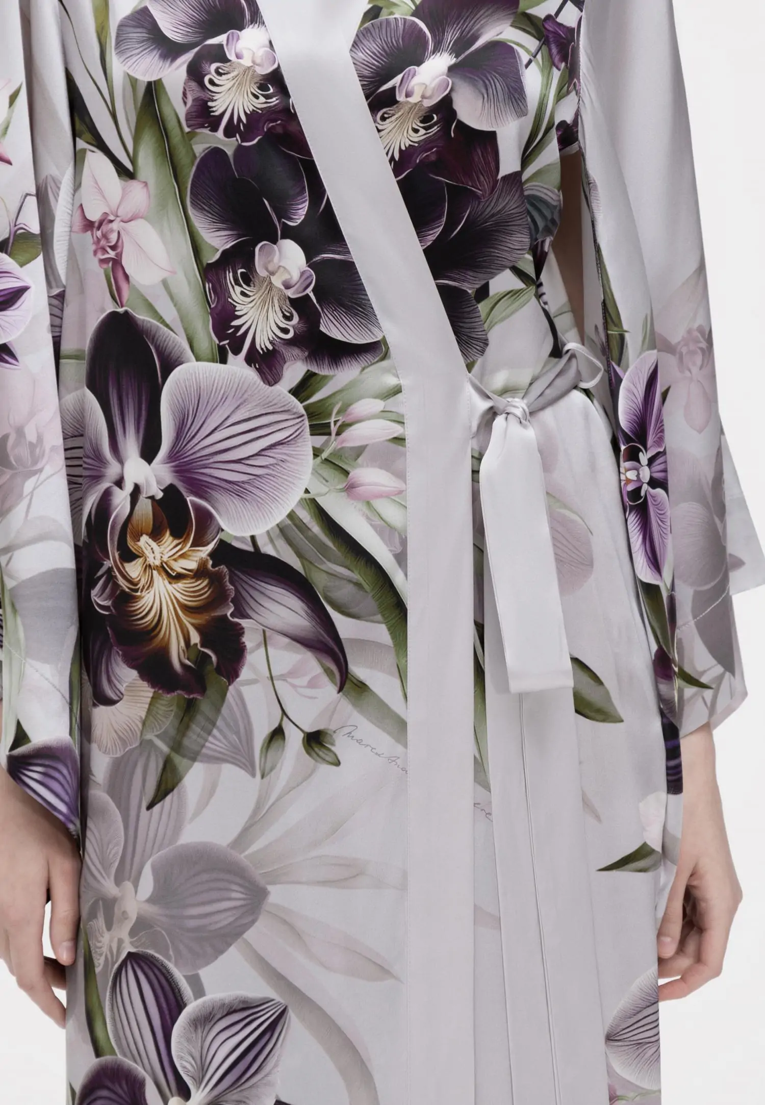 Халат W26-00SS201-L Marc & André